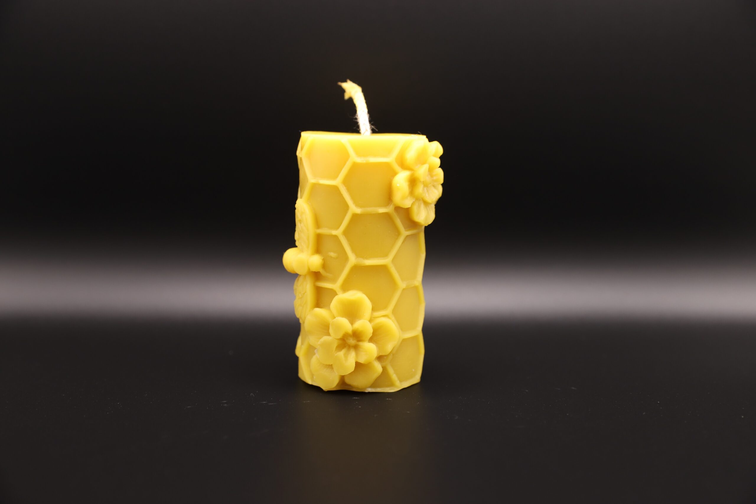 Bienenwachskerze Biene III stumpfkerze biene 3 sw